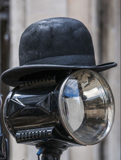 Ride of the bowler hat in popularity